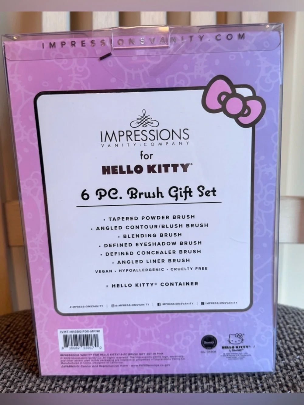 Impressions Vanity Co. Sanrio Hello Kitty 6-Piece Brush & Holder Set